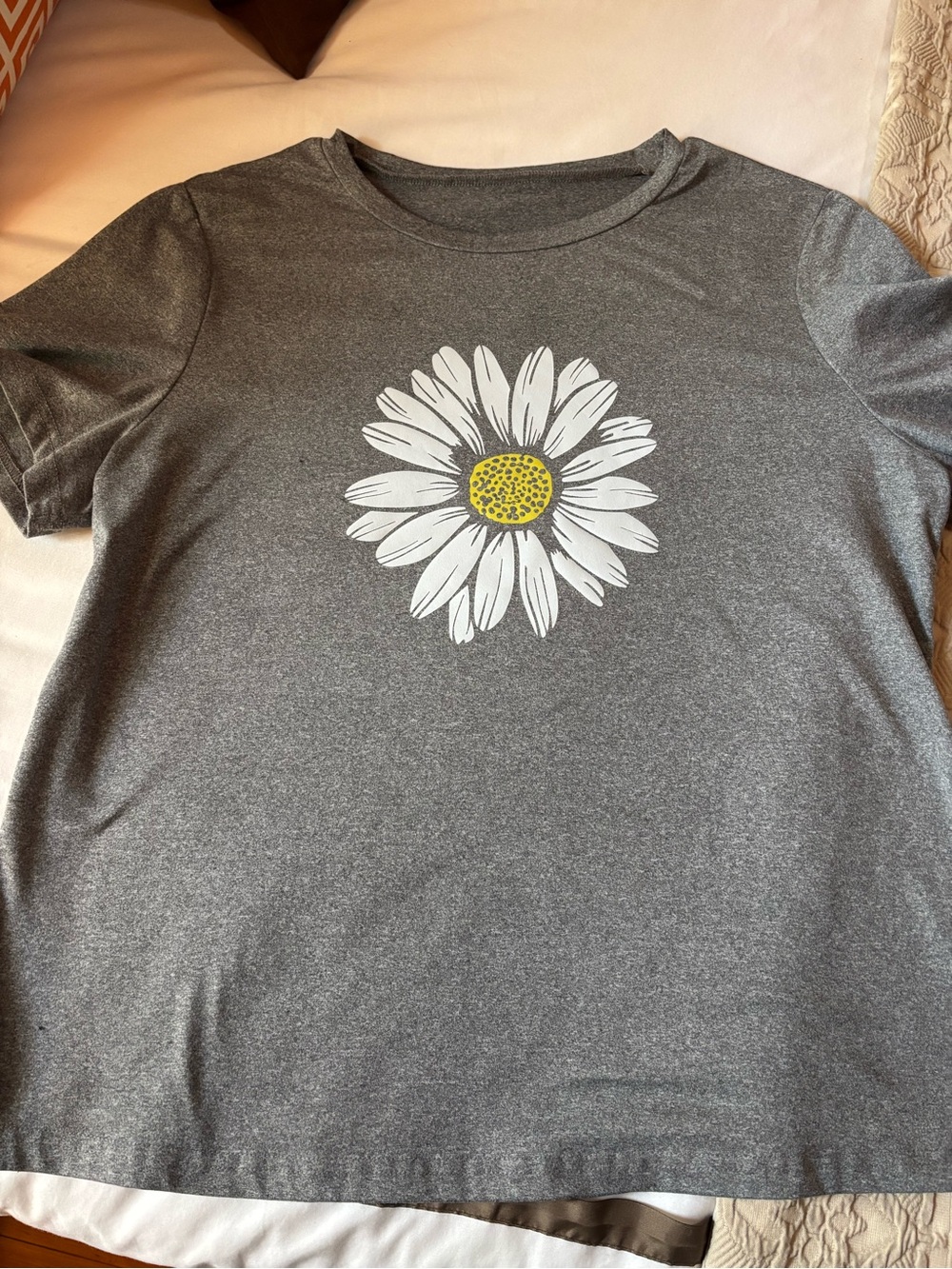 Gray Tee with White Daisy Graphic